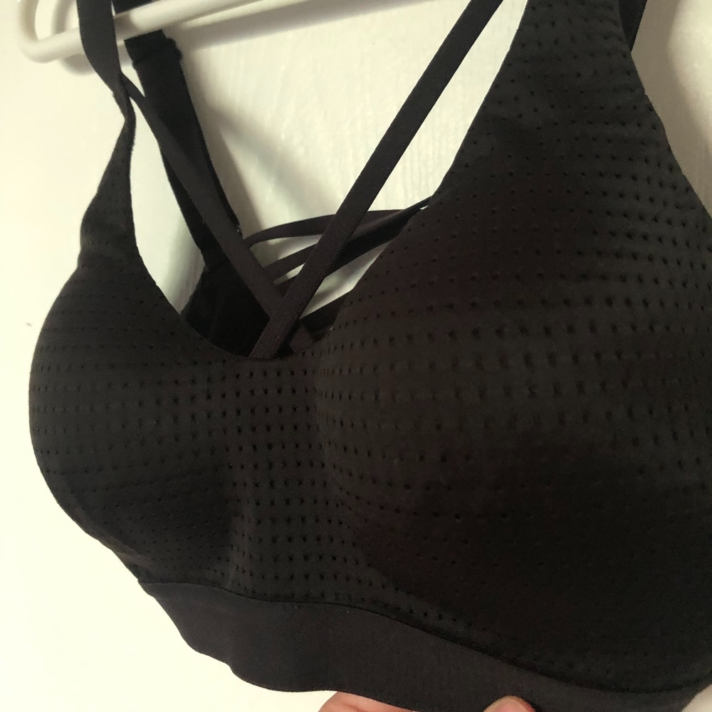 Victoria Sport Bra